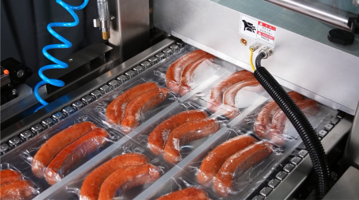Mesin pengemasan thermoforming